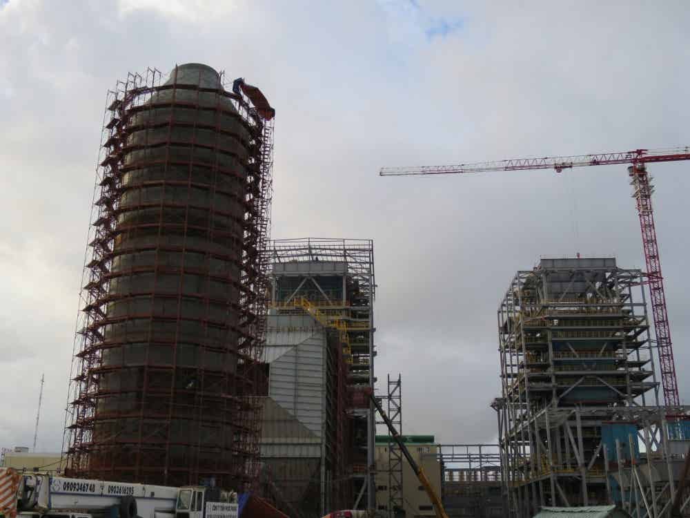 越南臺塑河靜鋼廠電廠3×150MW機組煙囪防腐工程